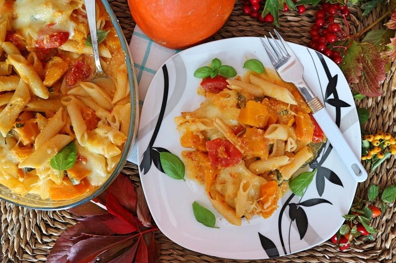 Запечённые макароны с тыквой – рецепт с помидорами и рикоттой