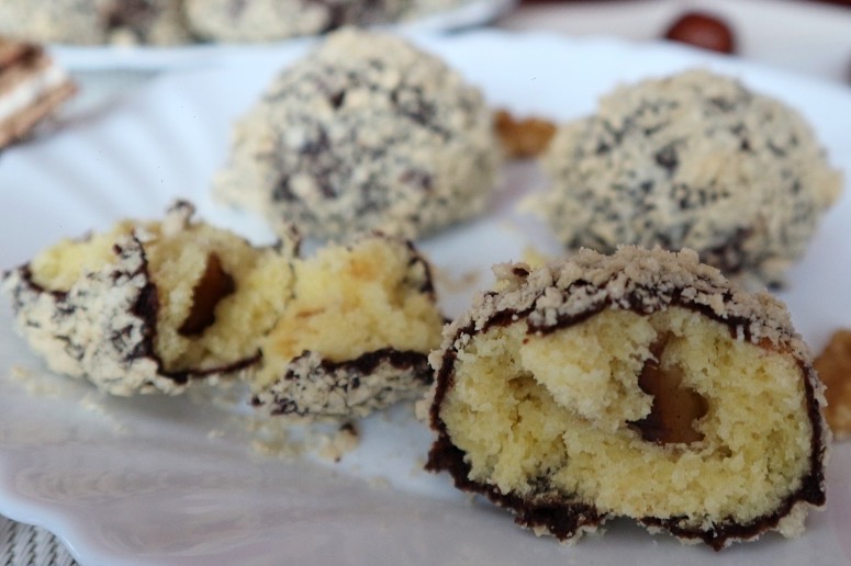 Печенье "Каштаны" - рецепт песочного печенья в глазури с орехами